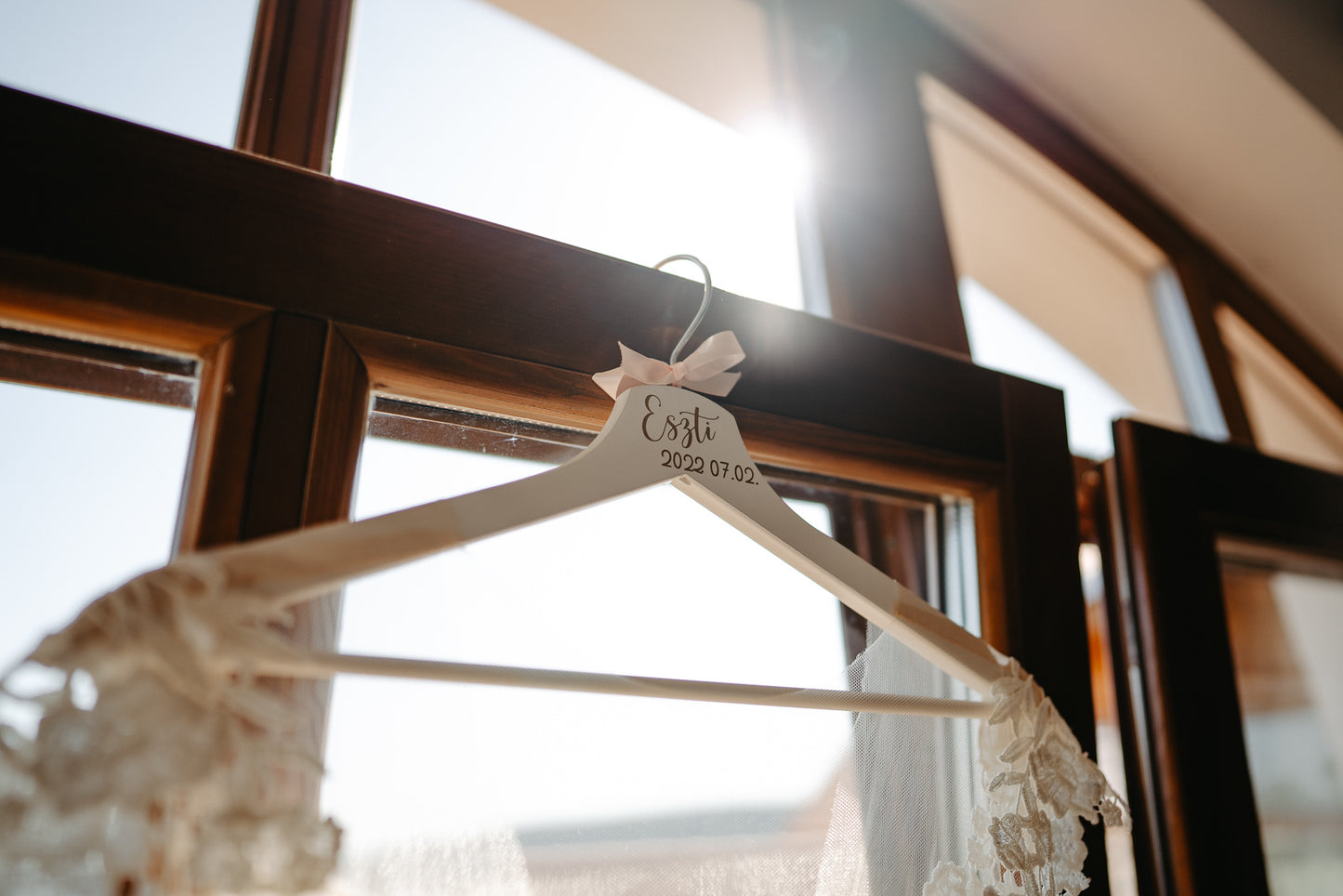 Egyedi Feliratos Vállfa